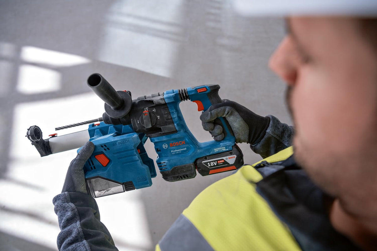 Bosch Professional 18V System Akku Bohrhammer GBH 18V-22 (mit SDS plus, inkl. 2x 4.0Ah Akku, Schnellladegerät GAL 18V-40, L-BOXX)