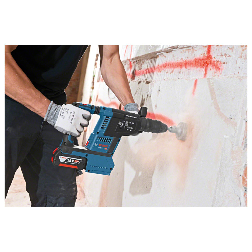 Bosch PRO 18V System Akku Bohrhammer GBH 18V-26 (SDS Plus, Bohr-Ø max: Beton/Stahl/Holz 26/13/30mm, inkl. Zusatzhandgriff, Tiefenanschlag 210mm, Maschinentuch, L-BOXX, ohne Akku/Ladegerät)
